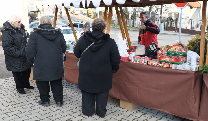2. fotografia fotogalérie Vianočné trhy s koledami