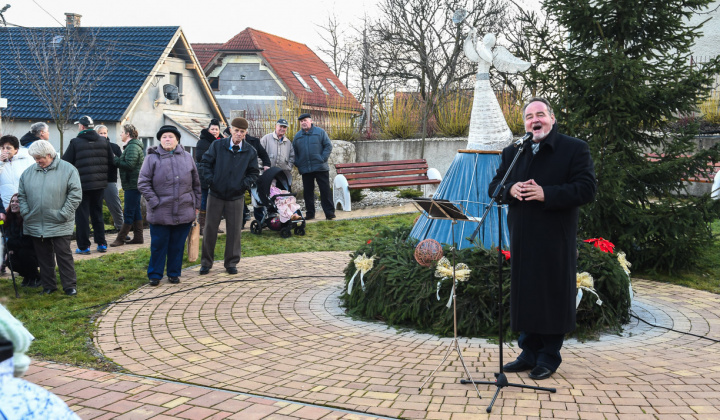 20. fotografia fotogalérie Vianočné trhy s koledami