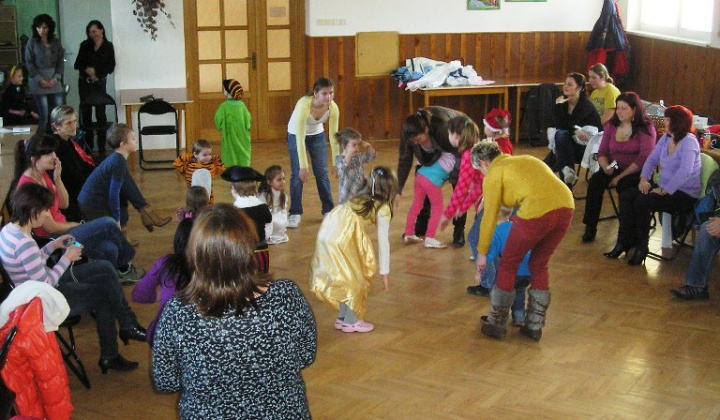 8. fotografia fotogalérie Kultúra a šport / Detský karneval masiek